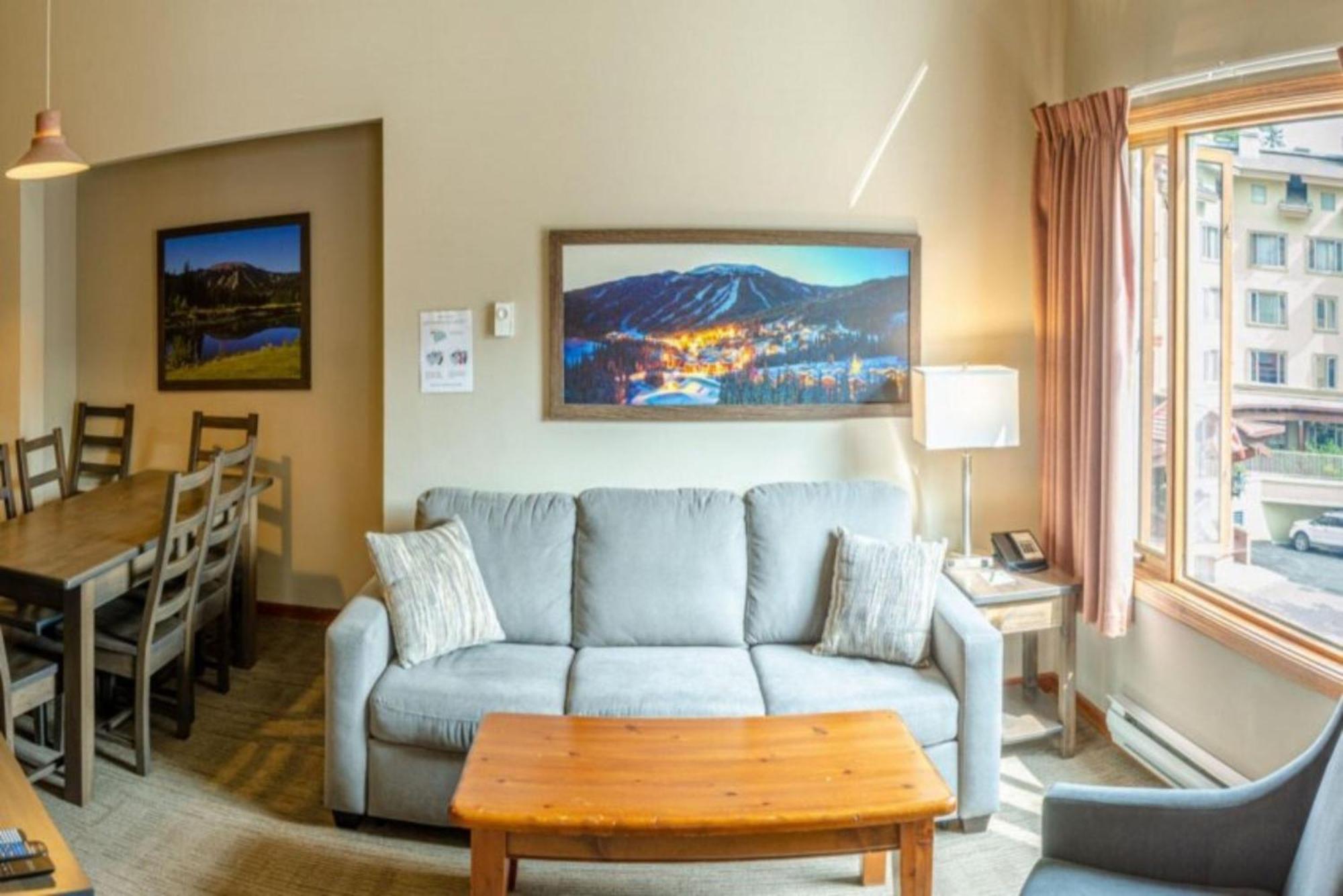Cahilty Lodge Sun Peaks Extérieur photo