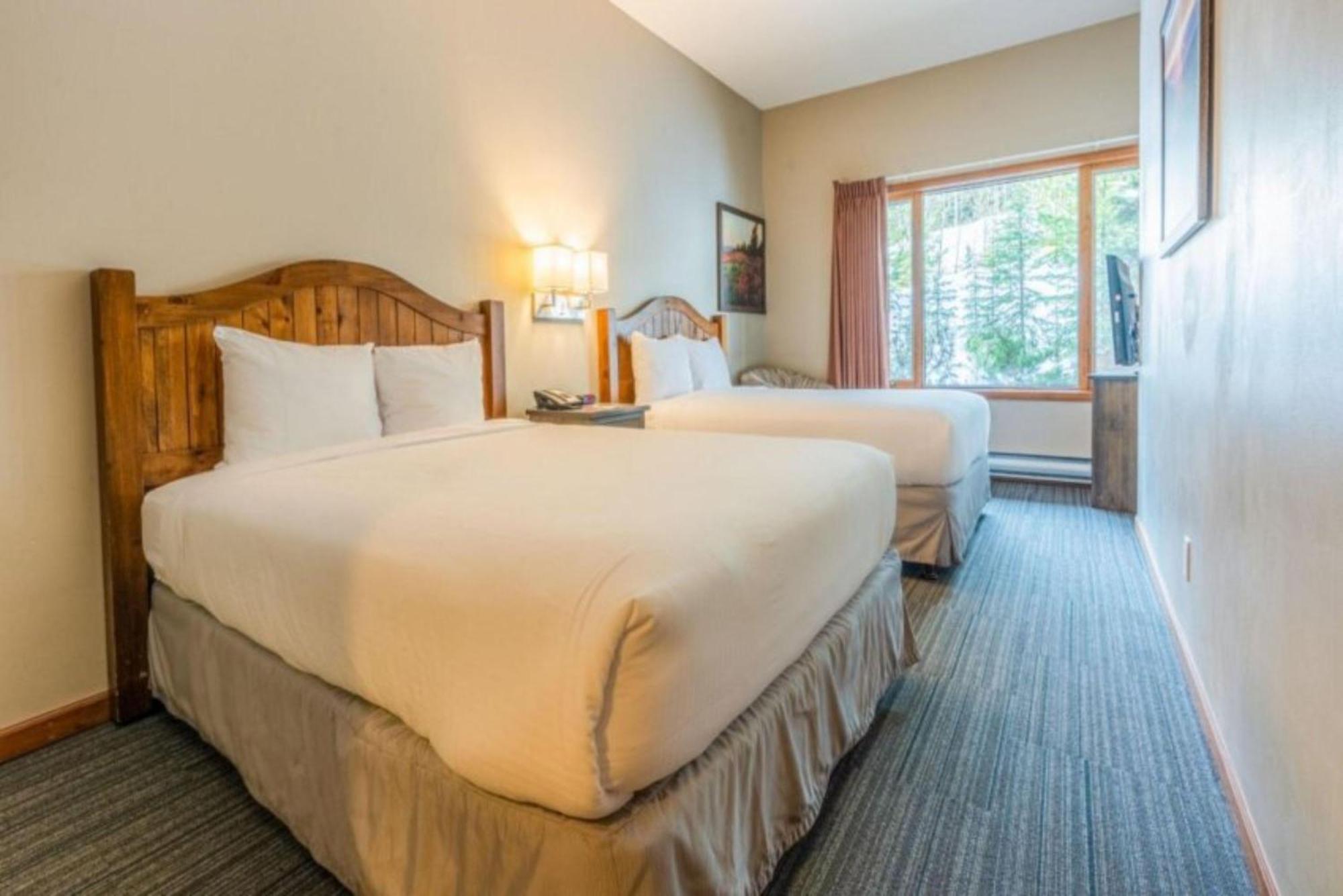 Cahilty Lodge Sun Peaks Extérieur photo