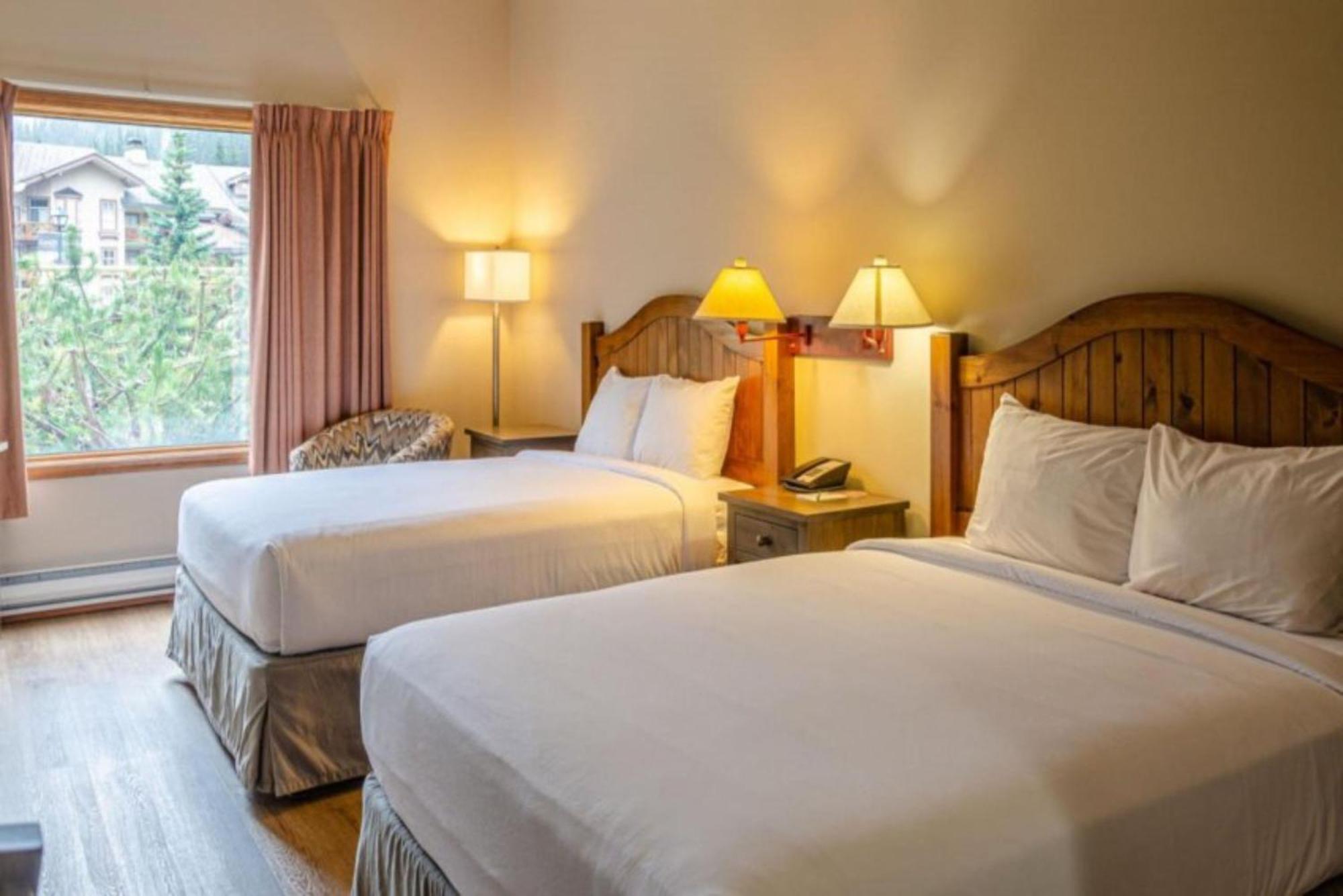 Cahilty Lodge Sun Peaks Extérieur photo