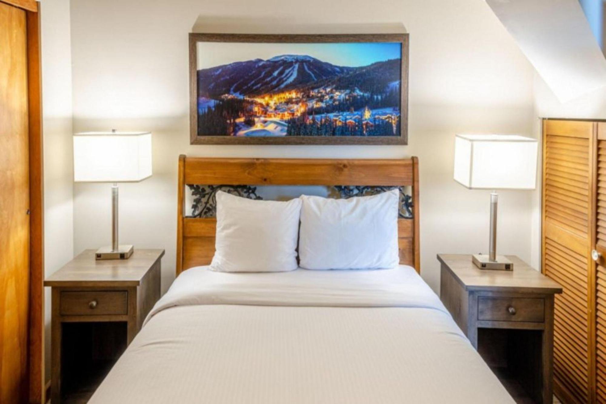 Cahilty Lodge Sun Peaks Extérieur photo