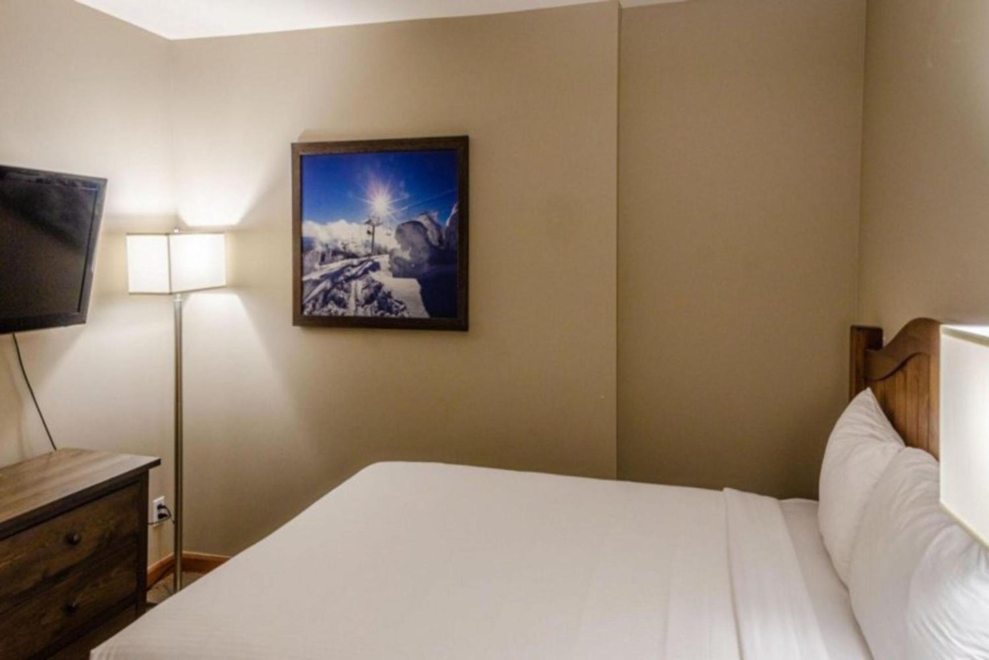 Cahilty Lodge Sun Peaks Extérieur photo